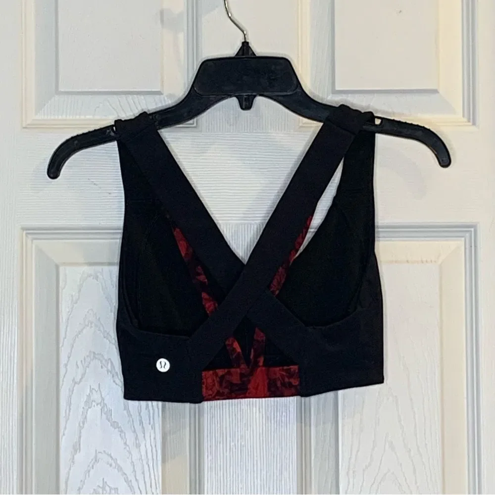 Lululemon Sweat Times Bra CarmineTrue Red Black / Black Size 4
